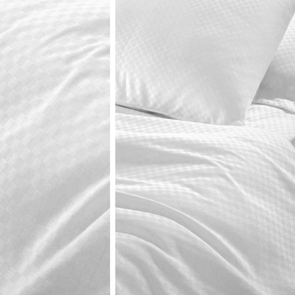 Ria Serie, White Bed Linen Ria Serie, Weiße Bettwäsche square patterned white color bed linen